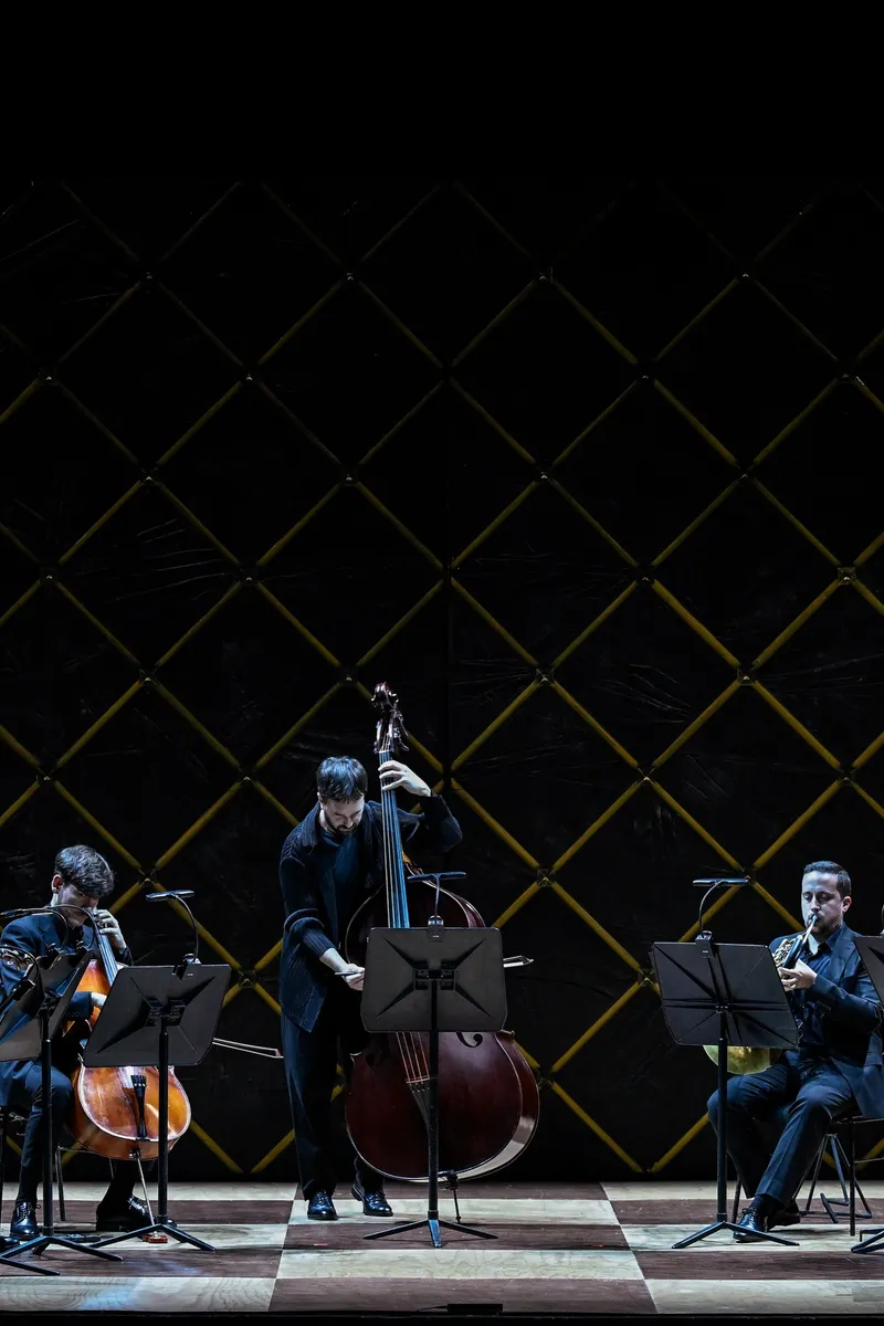 El Deva Ensemble en el Teatro Campoamor durante la celebración de Un concierto de cerca en el marco de la Noche Blanca 2026, en una imagen de Iván Martínez